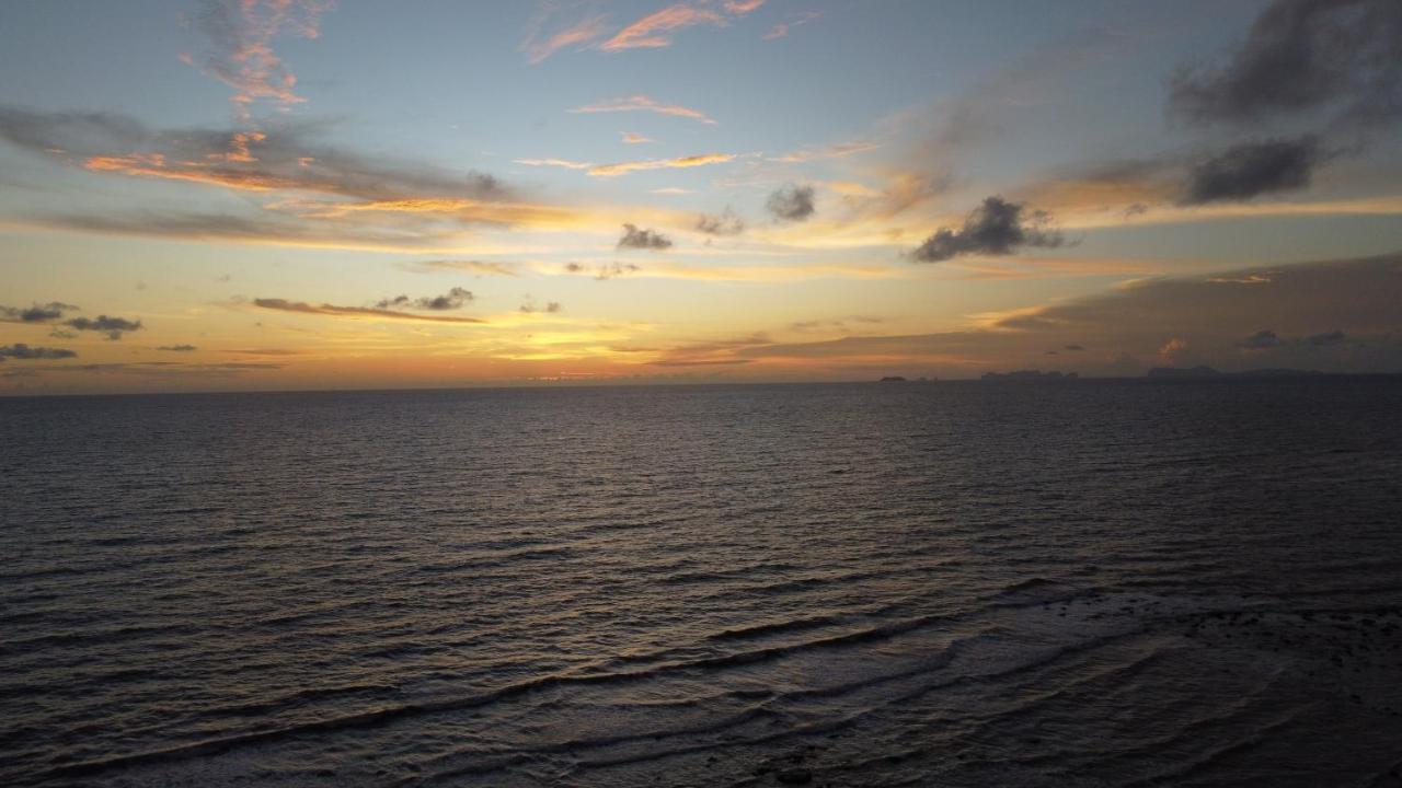 Lanta A&J Klong Khong Beach Ko Lanta Екстериор снимка