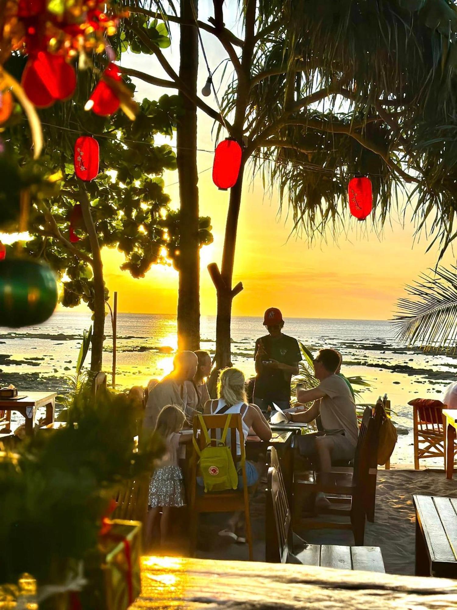 Lanta A&J Klong Khong Beach Ko Lanta Екстериор снимка