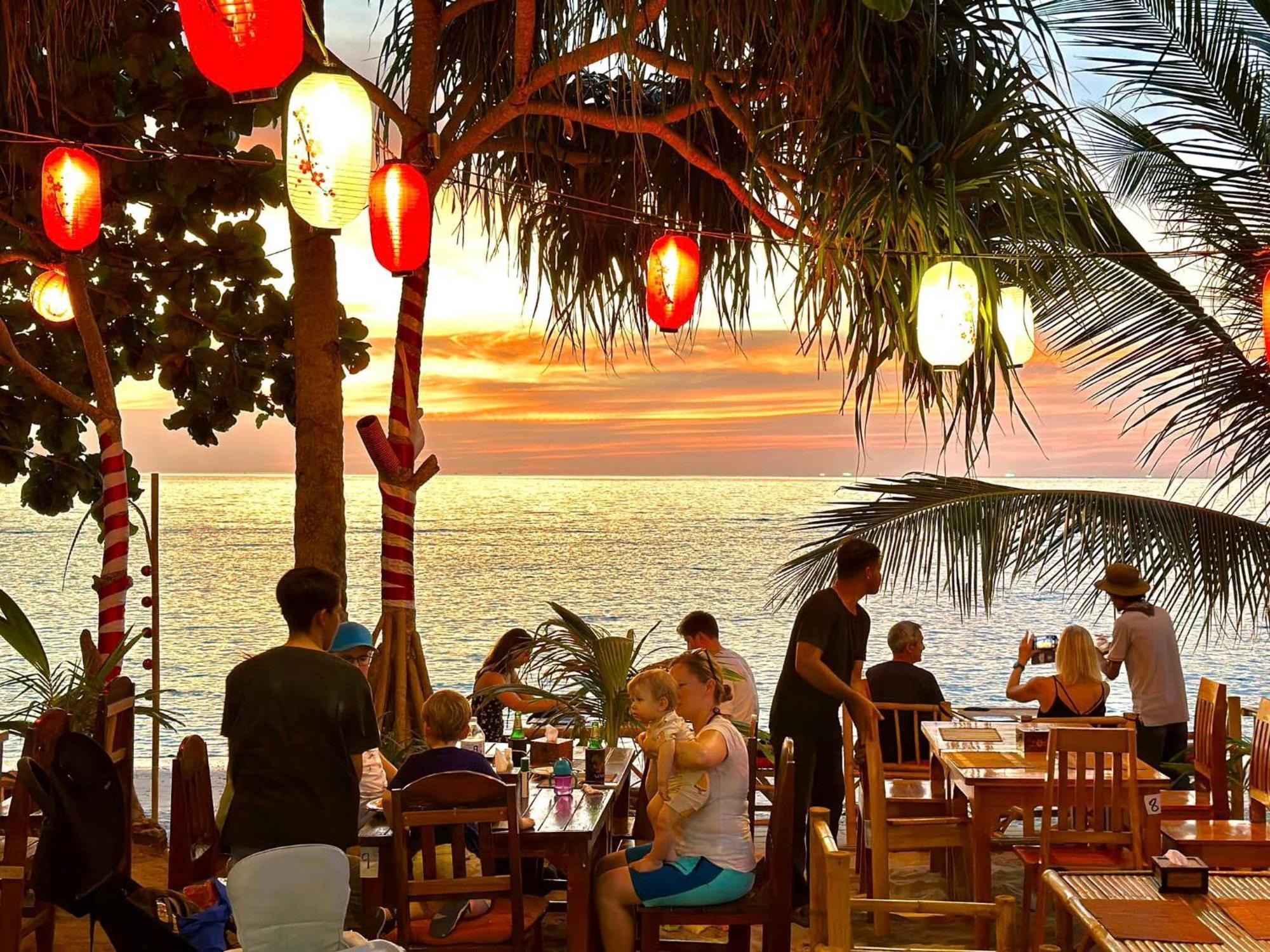 Lanta A&J Klong Khong Beach Ko Lanta Екстериор снимка