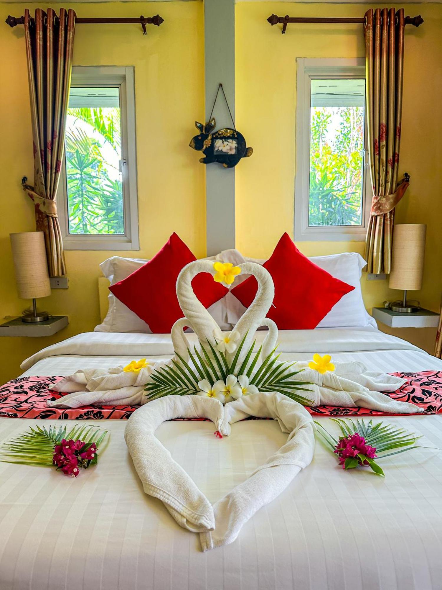 Lanta A&J Klong Khong Beach Ko Lanta Екстериор снимка
