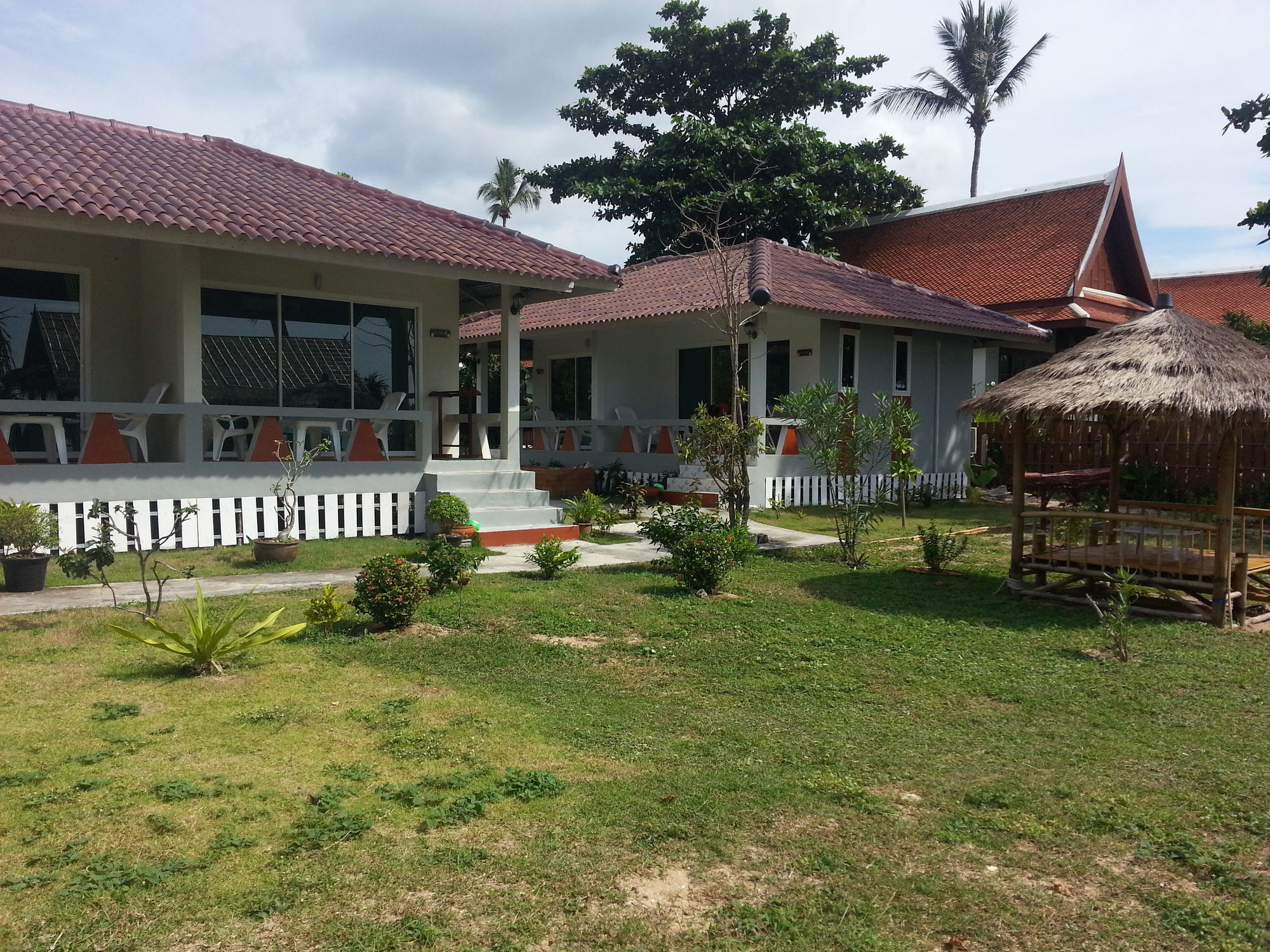 Lanta A&J Klong Khong Beach Ko Lanta Екстериор снимка