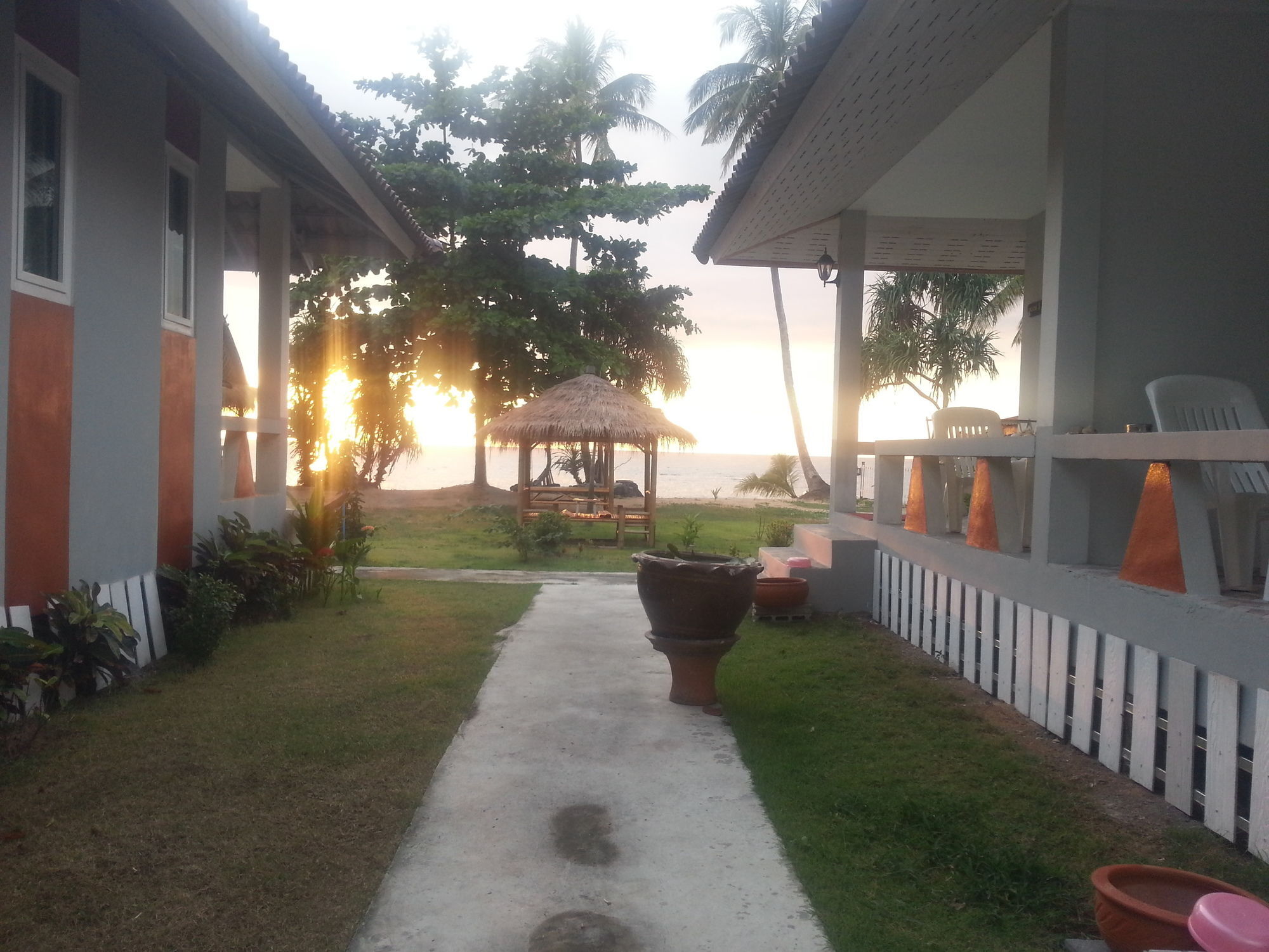 Lanta A&J Klong Khong Beach Ko Lanta Екстериор снимка