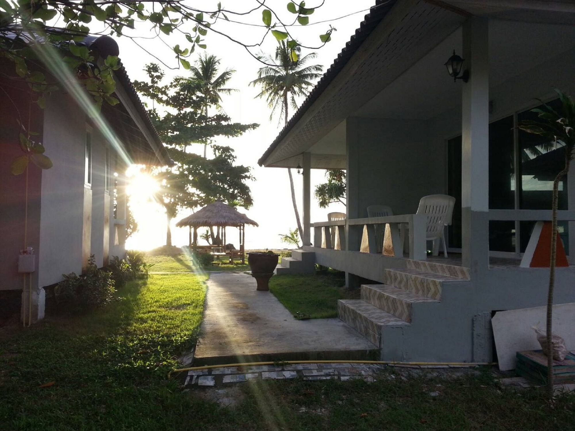 Lanta A&J Klong Khong Beach Ko Lanta Екстериор снимка